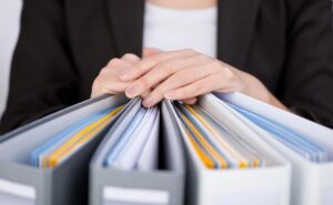 підписання договору оренди автомобіля між ФОП та компанією